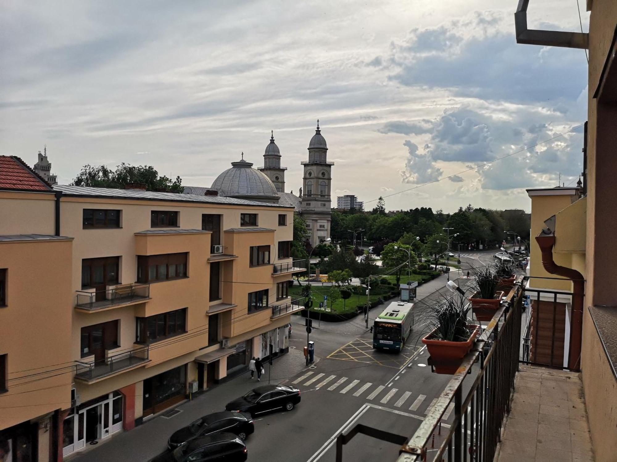 Bulevard Apartments Satu Mare Eksteriør bilde